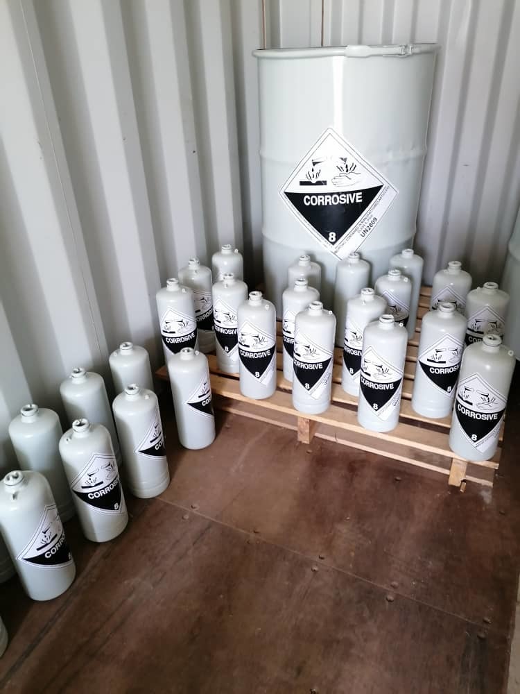 silver liquid mercury